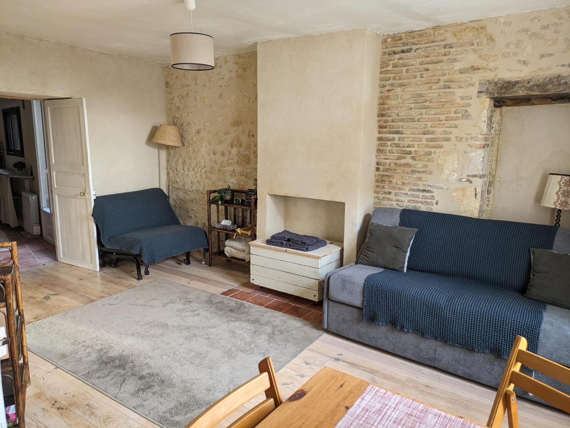 Bellême place au blé, option massage ayurvédique Extérieur photo